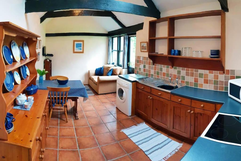 Cosy Cottage In The Beautiful Lamorna Valley - Walk To The Pub & Sea Paul Extérieur photo